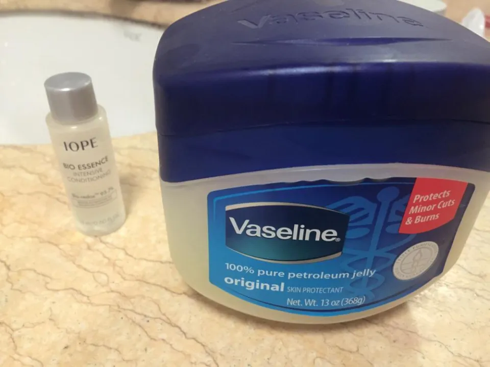 Can I Mix Toothpaste And Vaseline On Face - Does It Work?