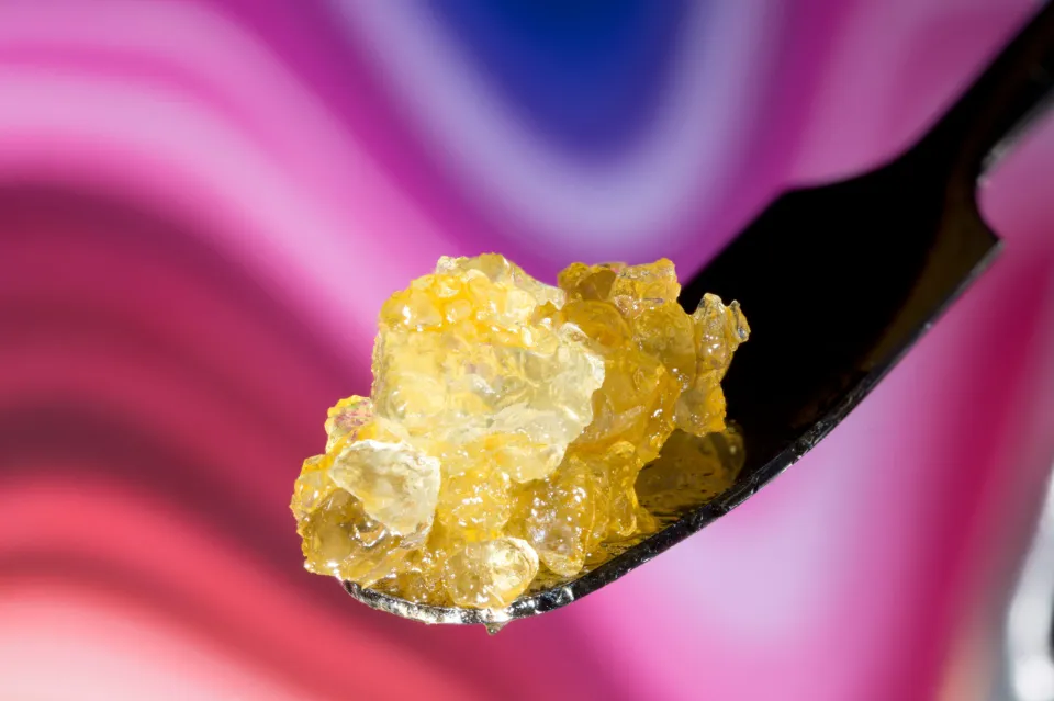 How Long Do Dabs (Wax) Stay in Your System?