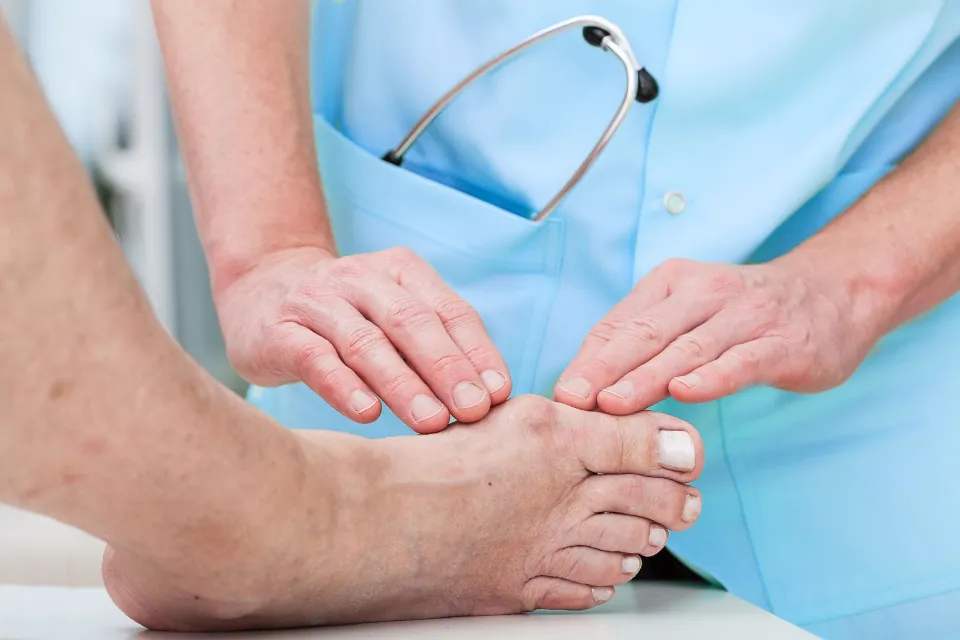 Bunion Vs. Bone Spur: Differences and Treatment Options