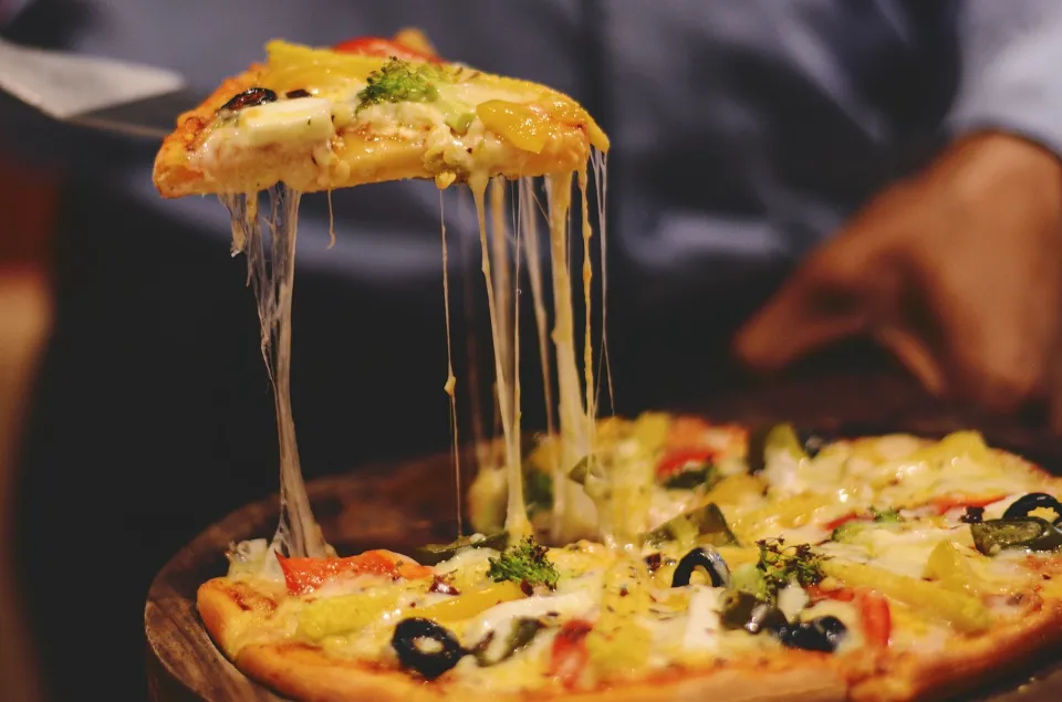 Can I Eat Pizza After a Colonoscopy - What to Pay Attention To